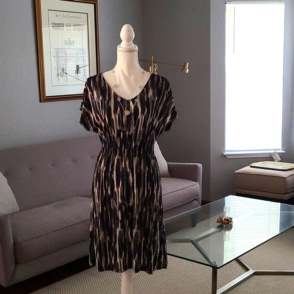Black, white and gray dress